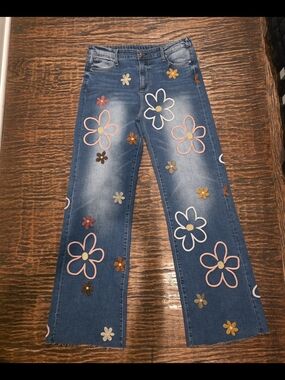 NWT BAR by Alexa Rae x Oli Hali Floral Embroidered Wide Leg Jeans Medium Boho